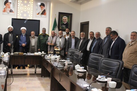 تصاویر/ همایش مقام مجنون، تجلیل از پیرغلامان هیئات مذهبی و مداحان و شعرای اهلبیت شهر کرمان