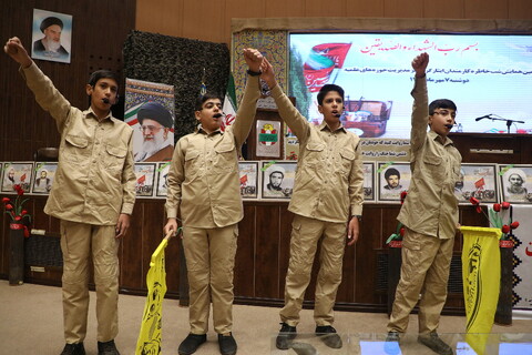 تصاویر/ ششمین همایش شب خاطره کارمندان و ایثاگران مرکز مدیریت حوزه های علمیه