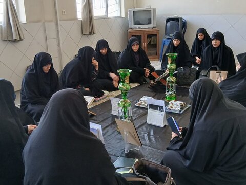 تصاویر/گرامیداشت اولین سالروز شهادت سید مقاومت سید حسن نصر الله در ساوه