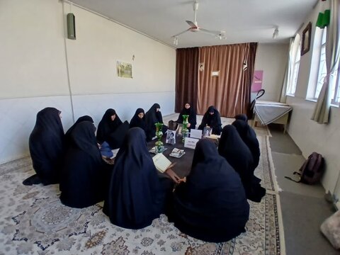 تصاویر/گرامیداشت اولین سالروز شهادت سید مقاومت سید حسن نصر الله در ساوه