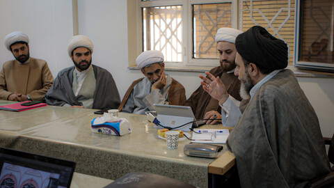 تصاویر/ جلسه مدیران و مسئولین حوزه علمیه با مدیران مدارس طرح امین وابسته به حوزه علمیه