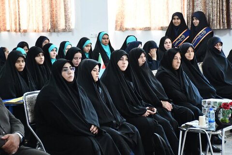 تصاویر/  یادواره شهدای فرماندهان دفاع مقدس و جنگ تحمیلی ۱۲ روزه در خوی