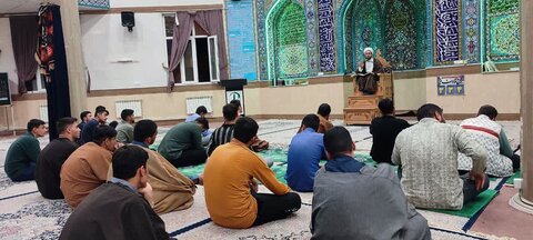 تصاویر/ جلسه اخلاق هفتگی طلاب سلماس