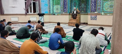 تصاویر/ جلسه اخلاق هفتگی طلاب سلماس