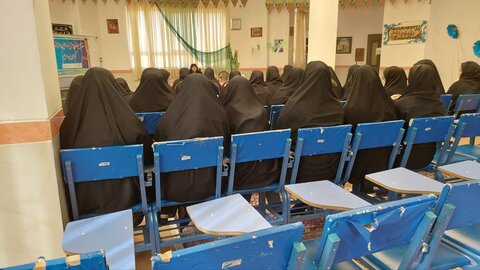 تصاویر/ جلسه اخلاق طلاب مدرسه علمیه فاطمیه نقده