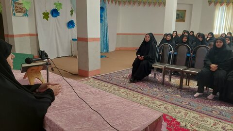 تصاویر/ جلسه اخلاق طلاب مدرسه علمیه فاطمیه نقده