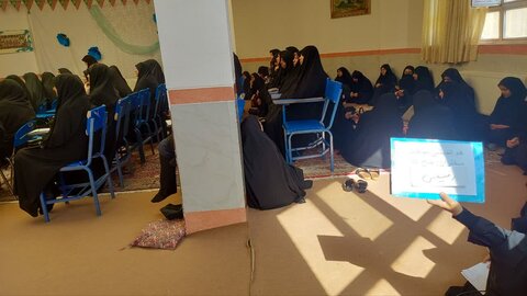 تصاویر/ جلسه اخلاق طلاب مدرسه علمیه فاطمیه نقده