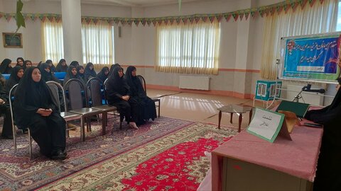 تصاویر/ جلسه اخلاق طلاب مدرسه علمیه فاطمیه نقده