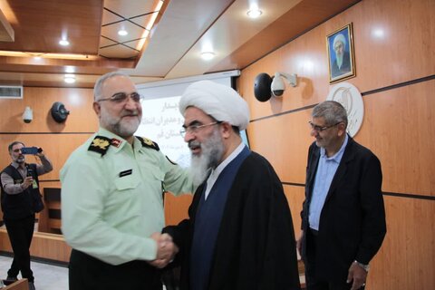 تصاویر/ ‌دیدار فرماندهان و مدیران انتظامی استان قم با آیت الله فاضل لنکرانی