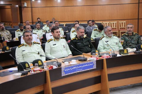 تصاویر/ ‌دیدار فرماندهان و مدیران انتظامی استان قم با آیت الله فاضل لنکرانی