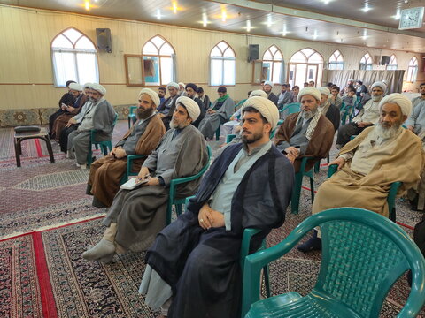 تصاویر/ آیین افتتاحیه نخستین درس خارج مدرسه علمیه امیرالمومنین(ع) آران و بیدگل