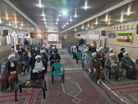 تصاویر/ آیین افتتاحیه نخستین درس خارج مدرسه علمیه امیرالمومنین(ع) آران و بیدگل