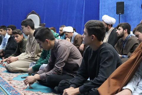 تصاویر/ جلسه اخلاق طلاب مدرسه علمیه امام خامنه ای ارومیه