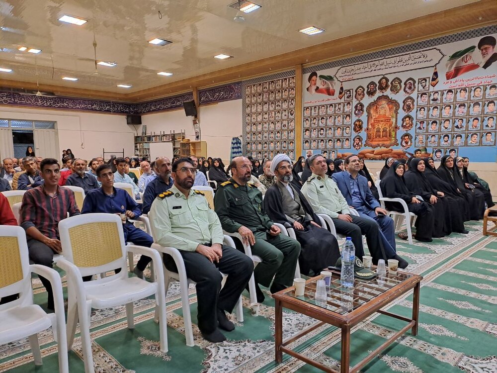 آیین نکوداشت گروه‌های جهادی شهرستان نائین برگزار شد