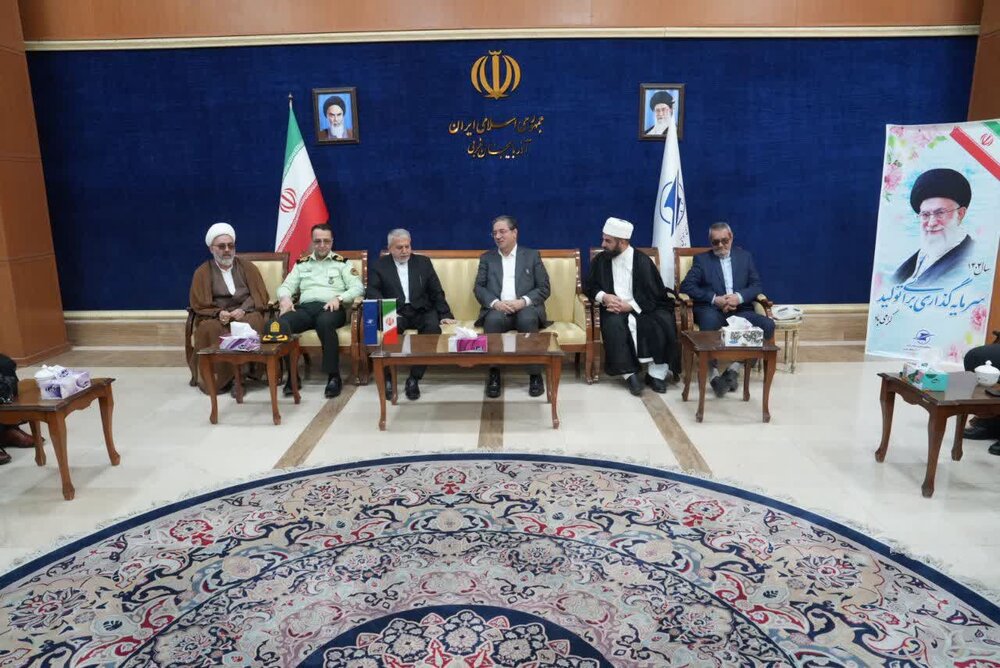 وزیر میراث فرهنگی، گردشگری و صنابع دستی وارد ارومیه شد + عکس