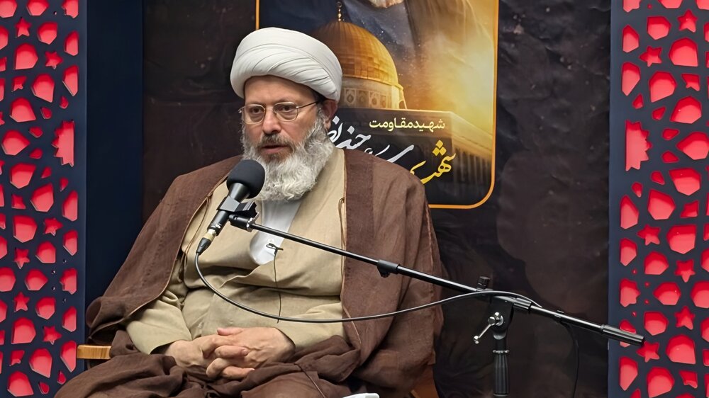 قم میں مدرسہ علمیہ ثقلین میں شہید سید حسن نصراللہؒ کی پہلی برسی پر عظیم الشان پروگرام