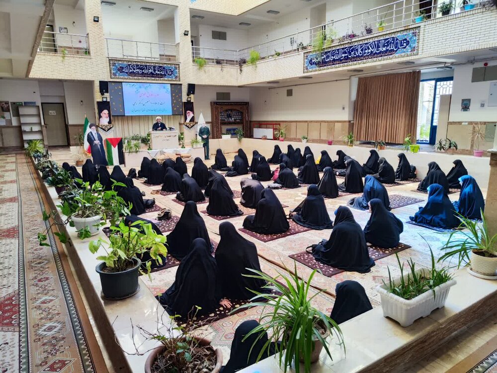 جلسه اخلاق طلاب مدرسه علمیه ریحانة الرسول