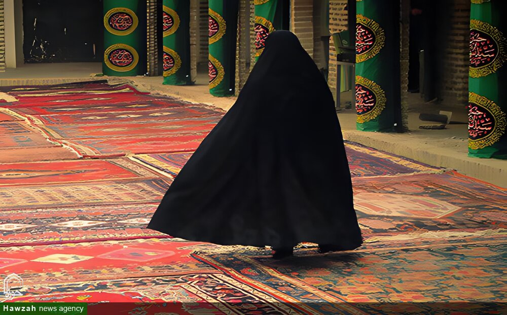 قرآن در خانه، عزا در مسجد؛ روایت زندگی بانوی اهری