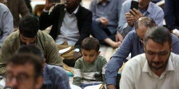 برپایی کرسی تلاوت فاطمی میلاد امام حسن عسکری(ع)+ تصاویر