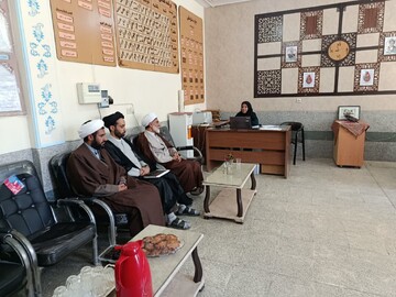 بررسی فعالیت مبلغین حاشیه شهر کرمان+تصاویر