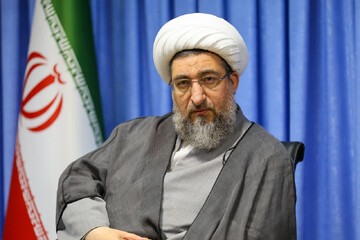 لزوم ارتباط تنگاتنگ دو مجموعه تربیتی آموزش و پرورش و حوزه‌های علمیه