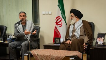 تصاویر | دیدار و گفتگوی راویان دفاع مقدس با نماینده ولی فقیه در استان البرز و امام جمعه کرج