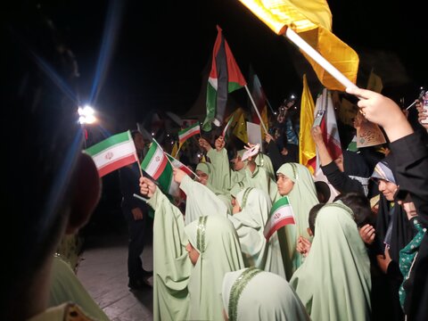 تصاویر/ مراسم  اولین سالگرد شهادت سید مقاومت درمشهد