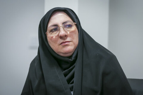 تصاویر / نشست صمیمی امام جمعه قز وین با جمعی از نخبگان استان قزوین