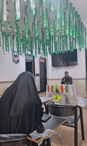 نشست بصیرتی در مدرسه حضرت زینب س دیلم به روایت تصاویر