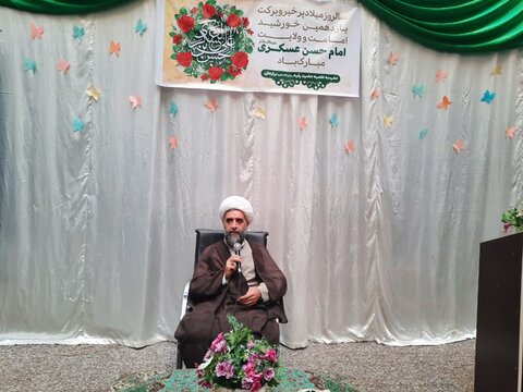 تصاویر/ دیدار مدیر حوزه علمیه خواهران استا ن بوشهر با مبلغات شهرستان دشتستان