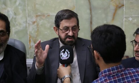 تصاویر/ مراسم ترحیم سید احمد هاشمی، پیرغلام و مداح اهل‌بیت(ع)