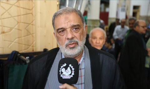 تصاویر/ مراسم ترحیم سید احمد هاشمی، پیرغلام و مداح اهل‌بیت(ع)