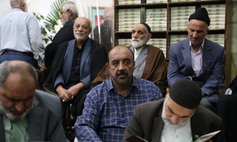 تصاویر/ مراسم ترحیم سید احمد هاشمی، پیرغلام و مداح اهل‌بیت(ع)