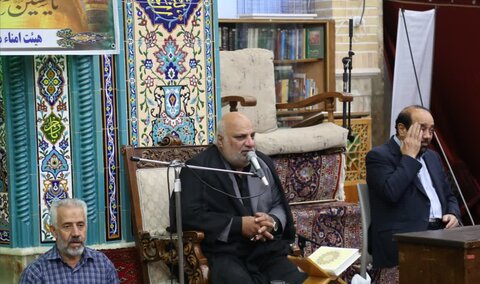 تصاویر/ مراسم ترحیم سید احمد هاشمی، پیرغلام و مداح اهل‌بیت(ع)