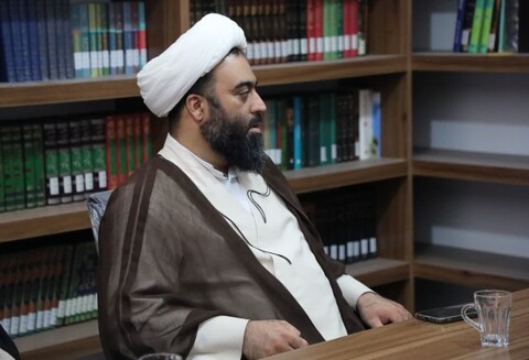 تصاویر/ بازدید مدیر حوزه علمیه استان یزد از مدرسه علمیه خان