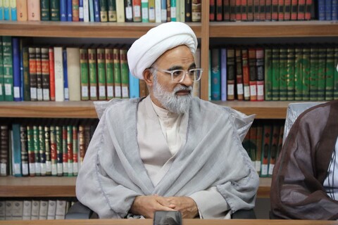 تصاویر/ بازدید مدیر حوزه علمیه استان یزد از مدرسه علمیه خان