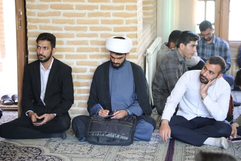 تصاویر/ بازدید مدیر حوزه علمیه استان یزد از مدرسه علمیه خان