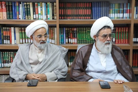 تصاویر/ بازدید مدیر حوزه علمیه استان یزد از مدرسه علمیه خان