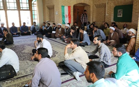 تصاویر/ بازدید مدیر حوزه علمیه استان یزد از مدرسه علمیه خان