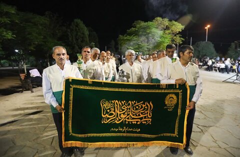 تصاویر/ برگزاری مراسم قرار هشتم به مناسبت جشن میلاد امام حسن عسکری (ع) با حضور خادمیاران رضوی در یزد