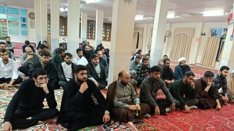 تصاویر | تجلیل از اساتید رزمنده روحانی در مدرسه علمیه ولیعصر تبریز