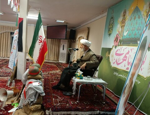 تصاویر | تجلیل از اساتید رزمنده روحانی در مدرسه علمیه ولیعصر تبریز