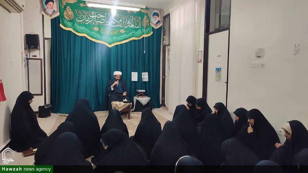 نشست "امت مقاوم، دشمن هوشیار" با محوریت بازخوانی شخصیت شهید نصرالله برگزار شد