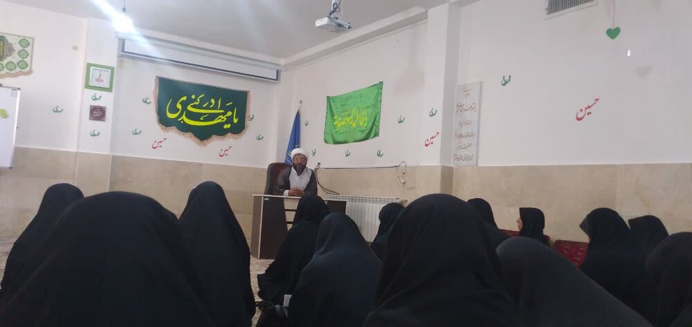 فشار اصلی دشمن بر ملت ایران جنگ روانی است