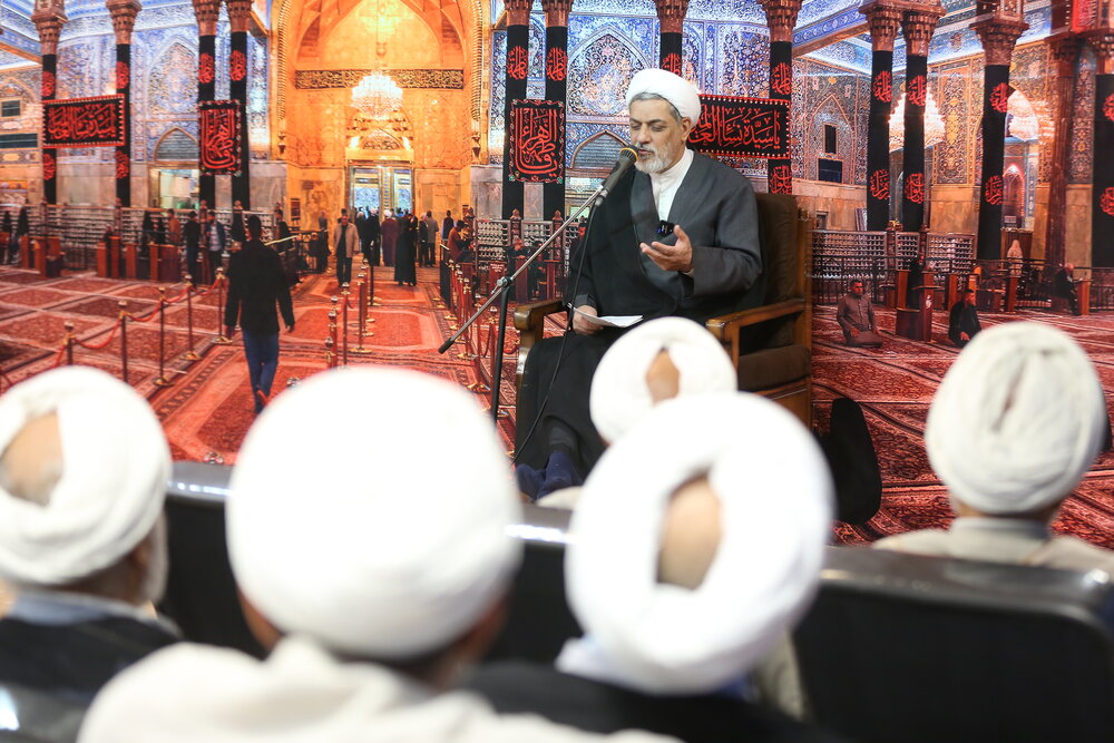 شیعه واقعی تابع ولی خدا است