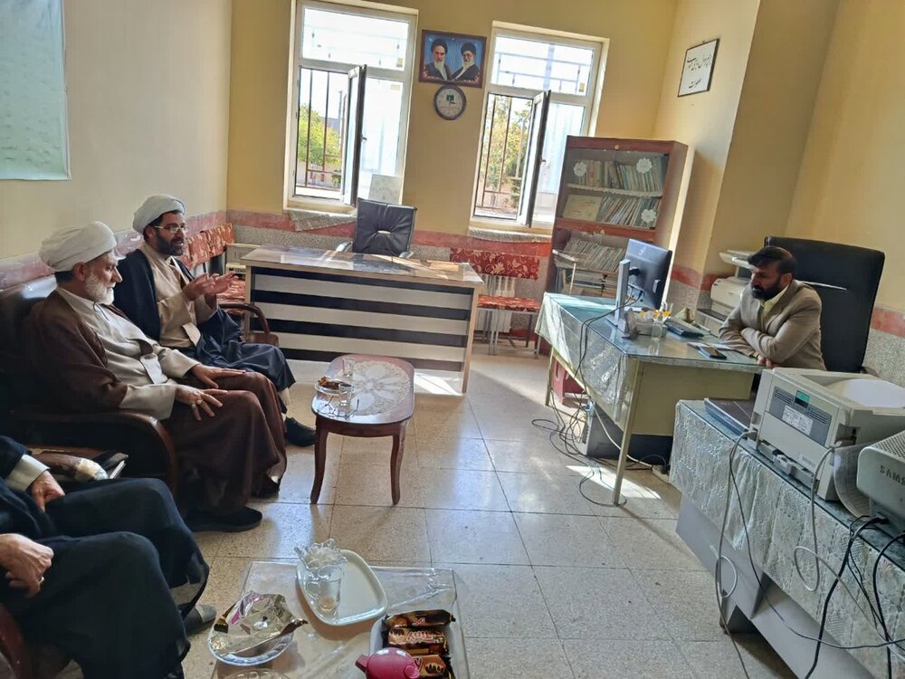 مدرسه شهدای ماهان