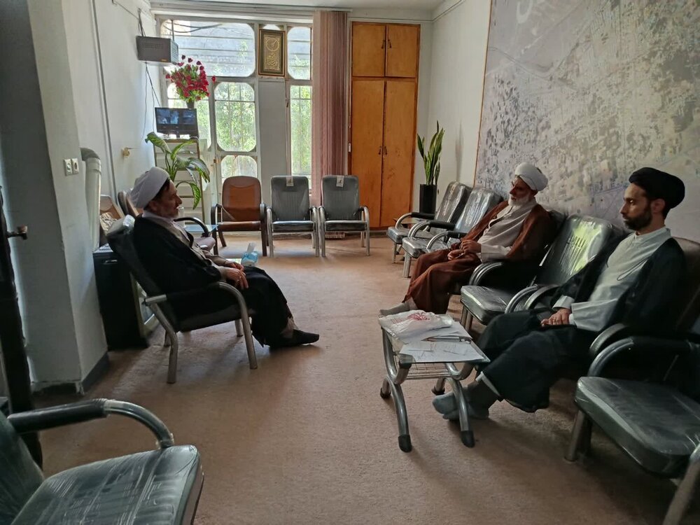 دیدار با امام جمعه ماهان