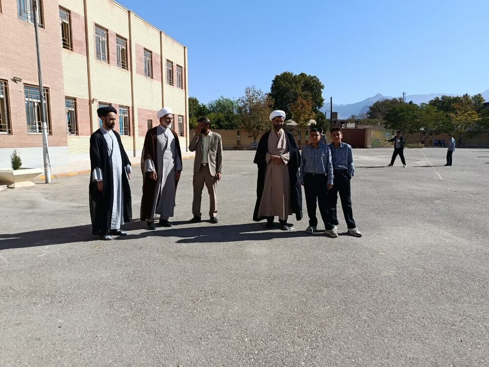 مدرسه شهدای ماهان