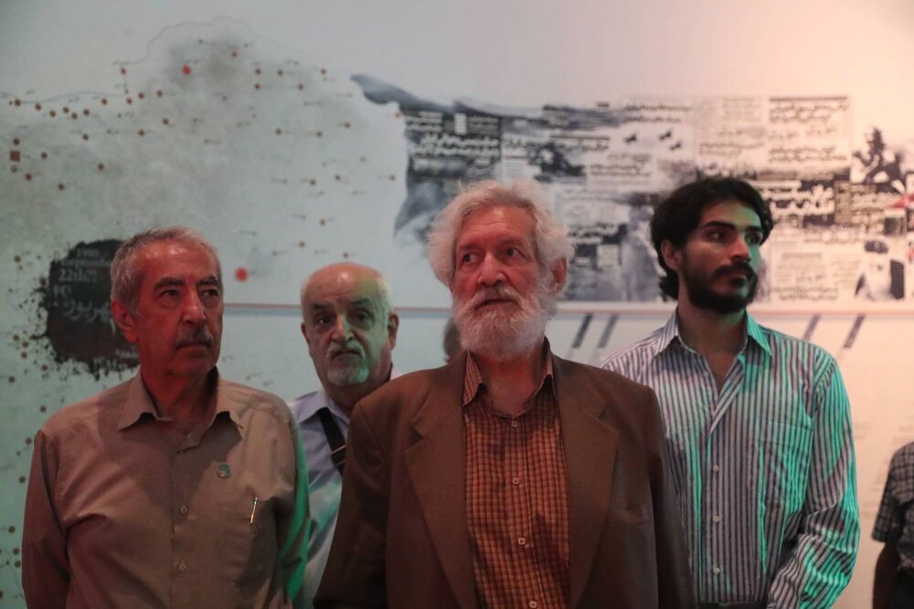 با زبان هنر، رشادتهای رزمندگان دفاع مقدس را به نسل آینده منتقل کنیم + عکس