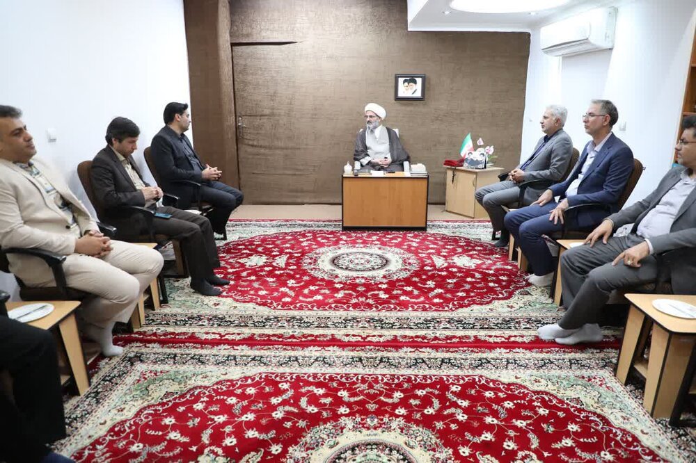 ایمان به خدا و سودرسانی به مردم، نیکوترین کارهاست